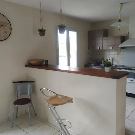 L'olivier Maison De Village Avec Jardin Au Calme Pour 6 Pers Holiday home *