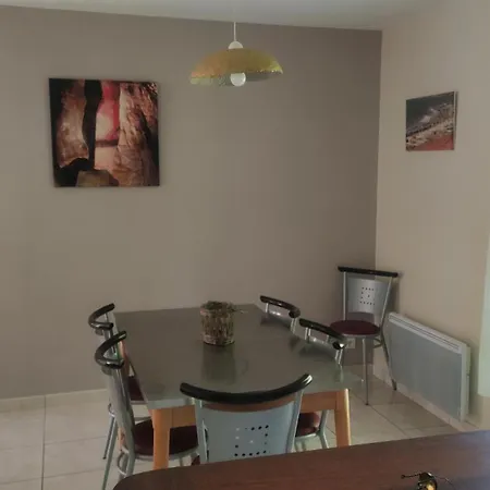 L'olivier Maison De Village Avec Jardin Au Calme Pour 6 Pers 別荘 *